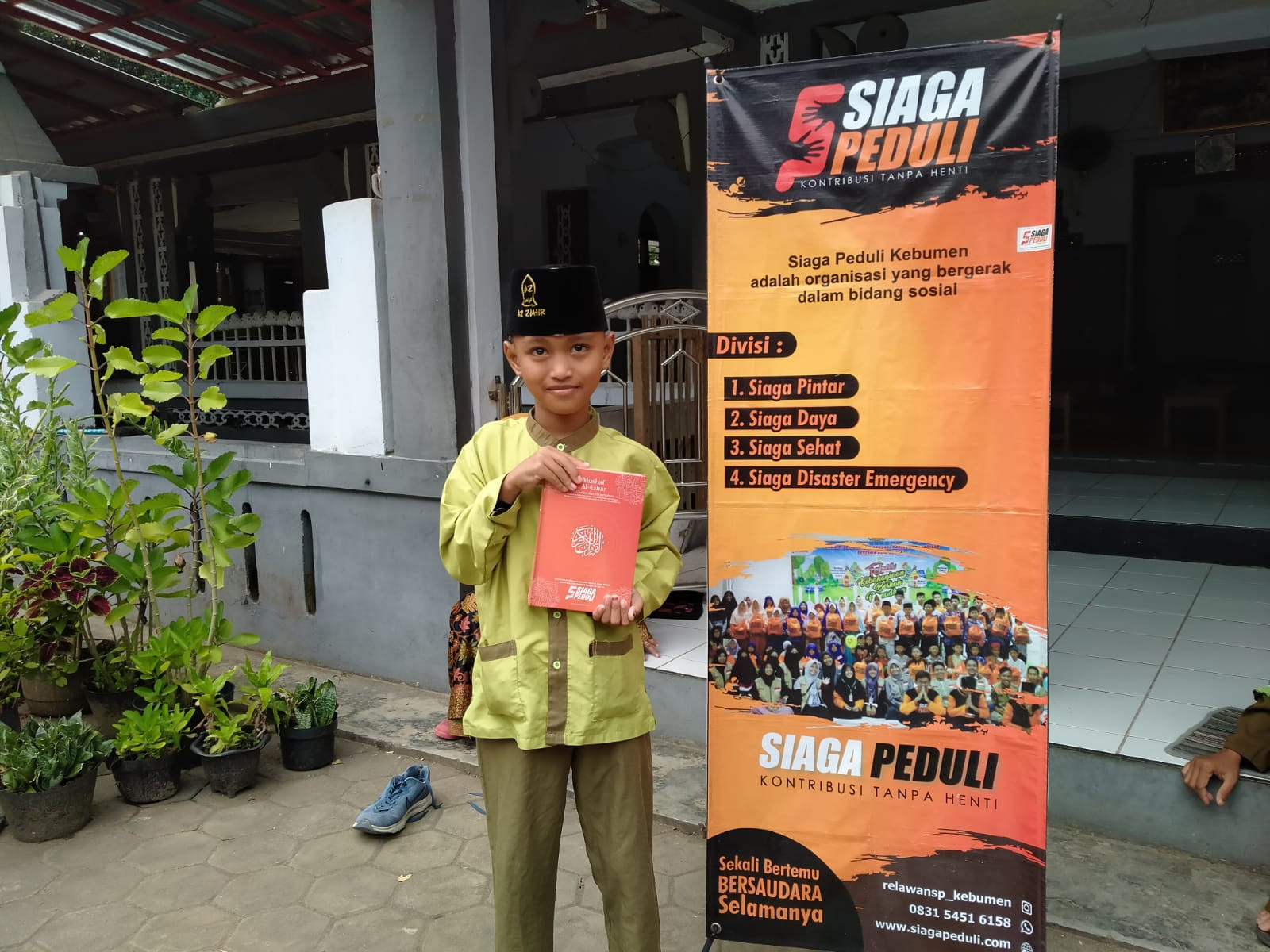 Siaga Peduli Menyelurkan Al Qur'an Baru untuk TPQ Nurul Huda di Kebumen