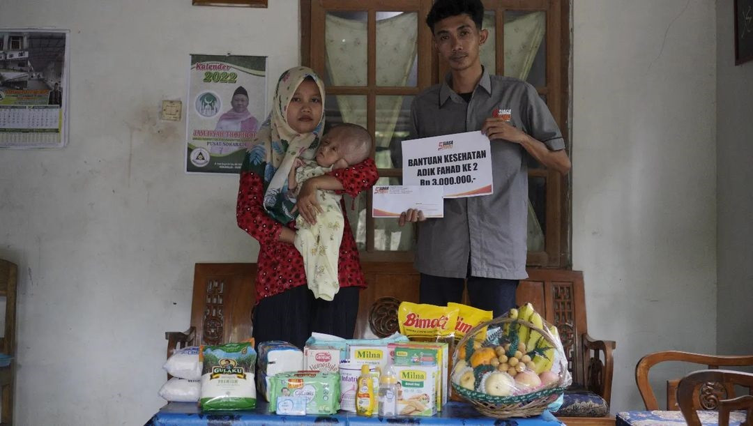Bantuan Kesehatan Adek Fahat  Tahap II