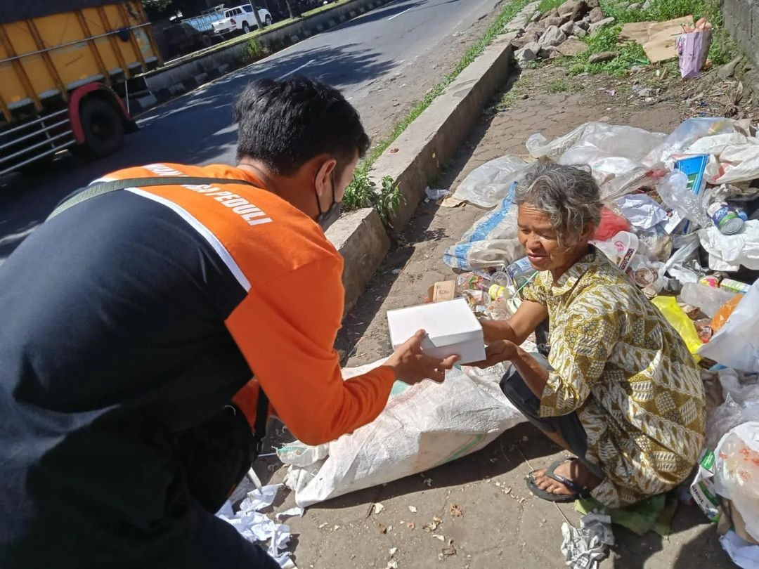 Siaga Peduli Magelang Rutin Kirimkan Paket Nasi Box untuk Pejuang Nafkah di Kab. Magelang