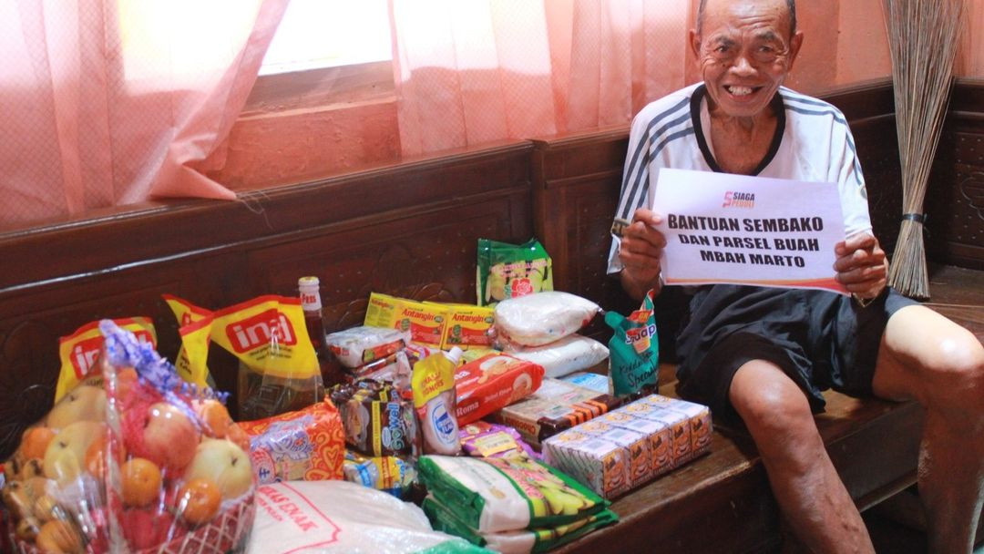 Bantuan Rutin Bulanan Untuk Mbah Marto Pejuang Keluarga