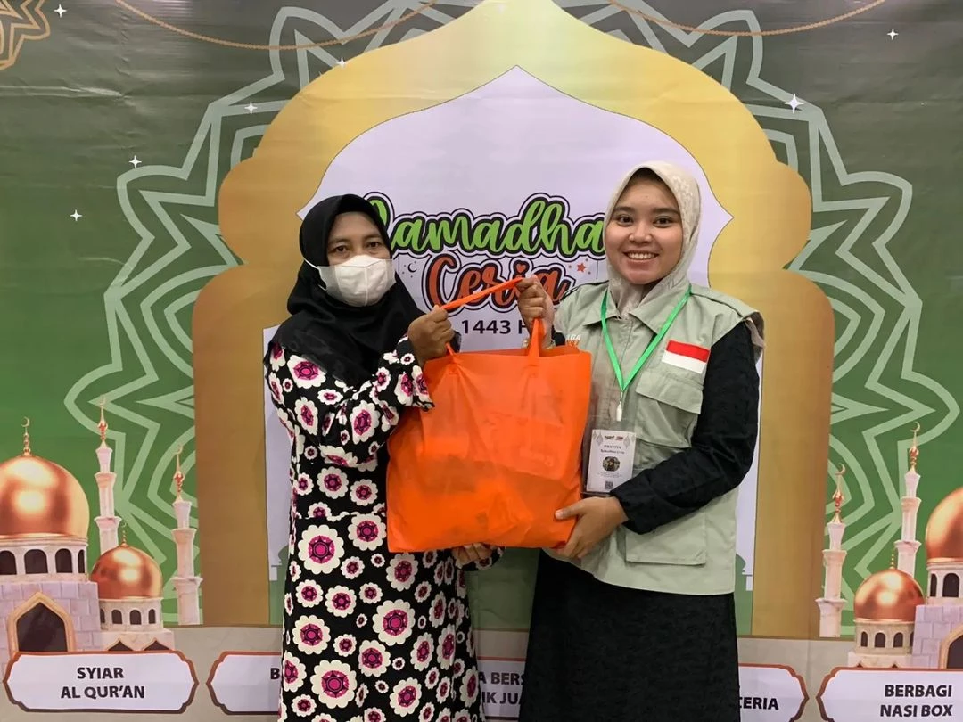 Berbagi Paket Sembako untuk Mualim di Wilayah Kab. Semarang