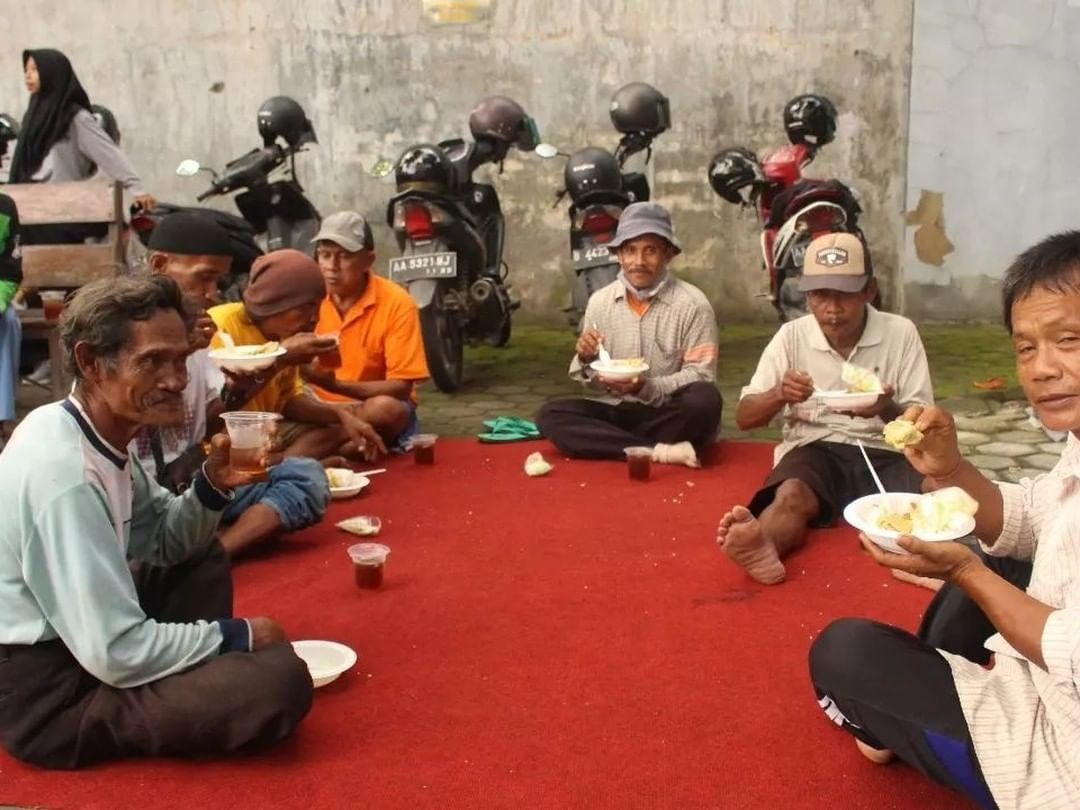 Zona Kenyang dan Zona Segar untuk Pejuang Nafkah di Kebumen