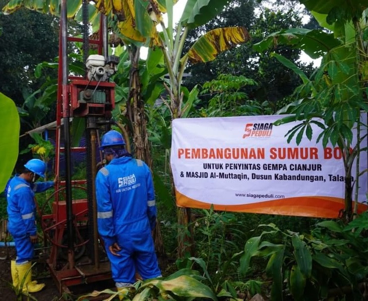 Proses Pembangunan Pengeboran Sumur Bor Untuk Para Penyintas Gempa Cianjur