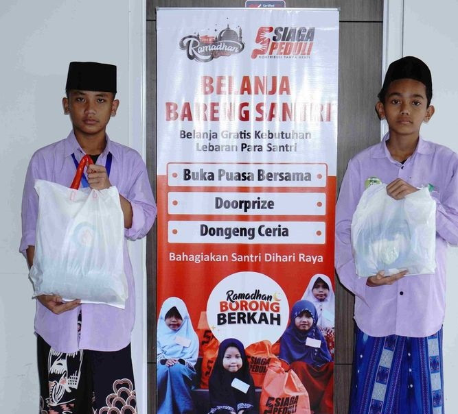 Hadirkan Kebahagiaan untuk Ratusan Anak Santri Melalui Belanja Gratis Kebutuhan Lebaran