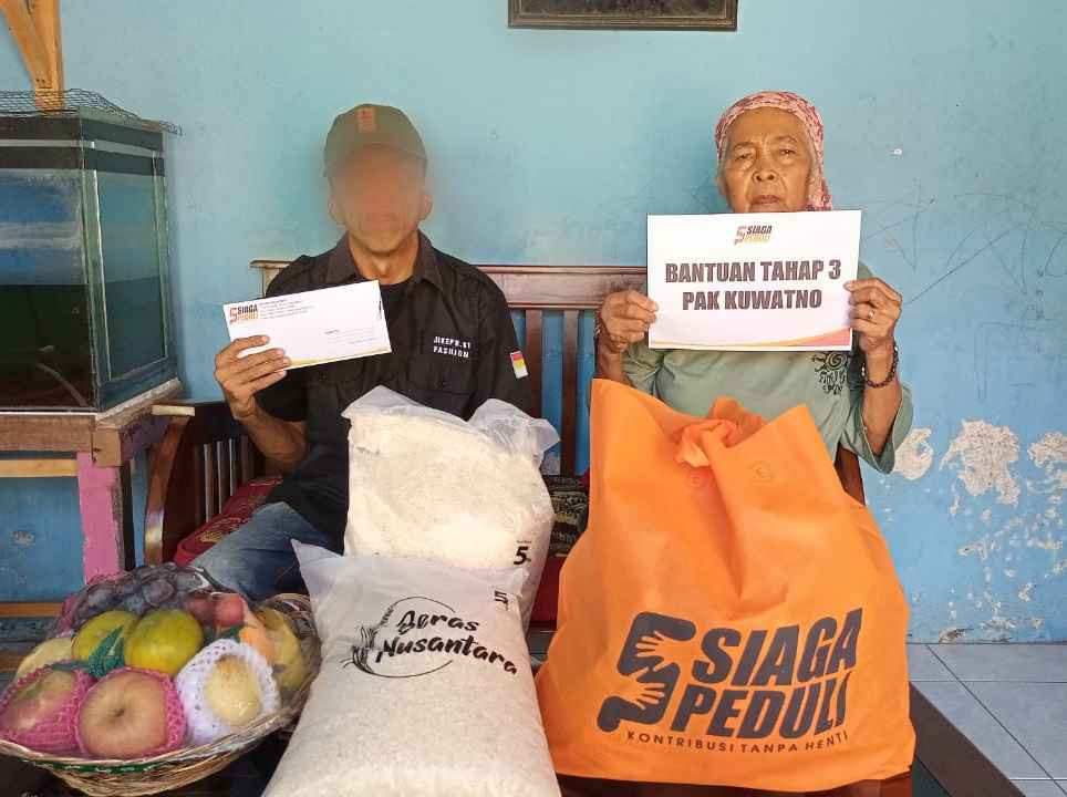 Siaga Peduli Kirimkan Bantuan Kebutuhan Untuk Pak Kuwatno Penderita Kelainan Pada Bola Mata