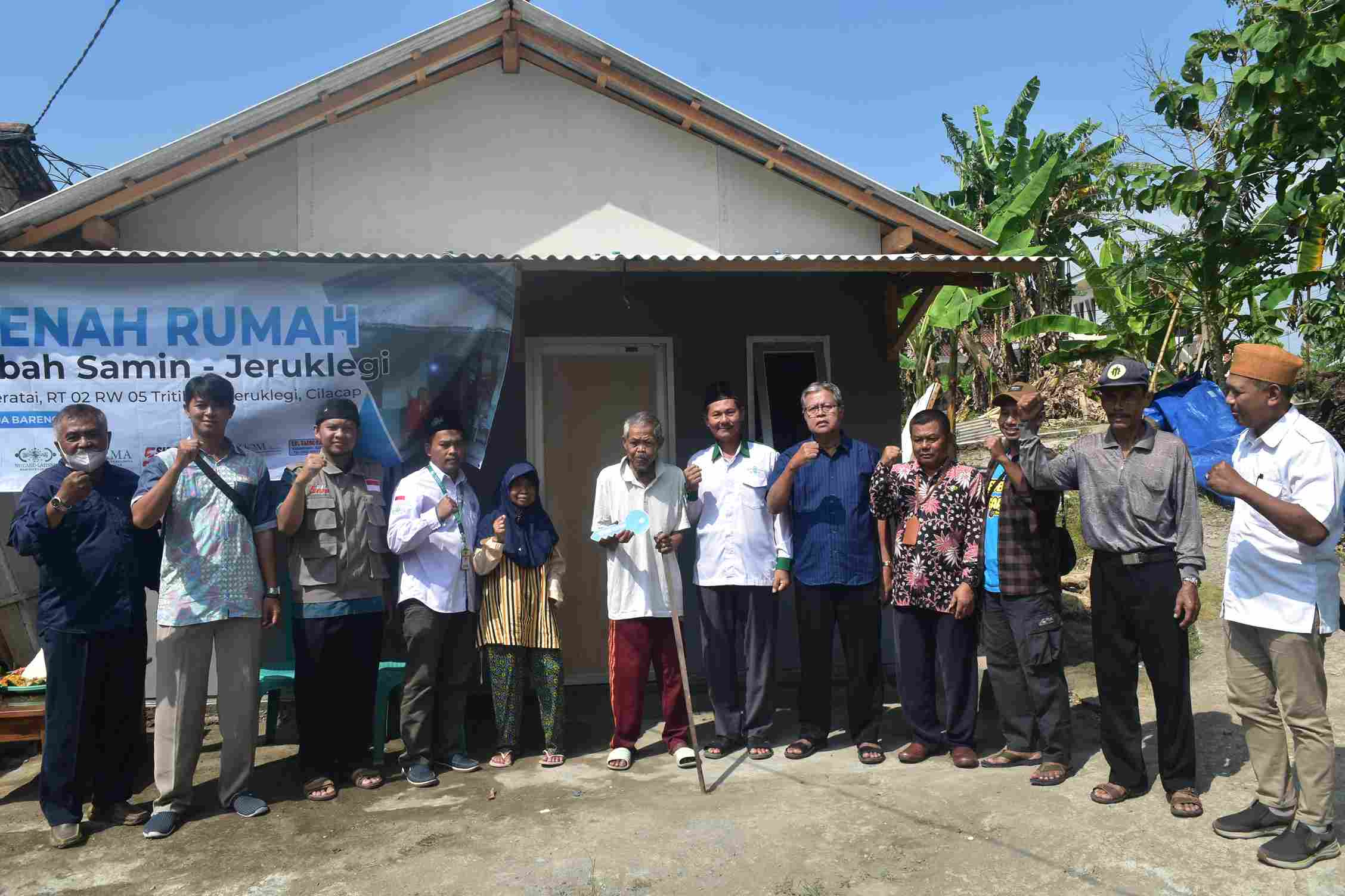 Siaga Peduli Wujudkan Rumah Impian Mbah Samin