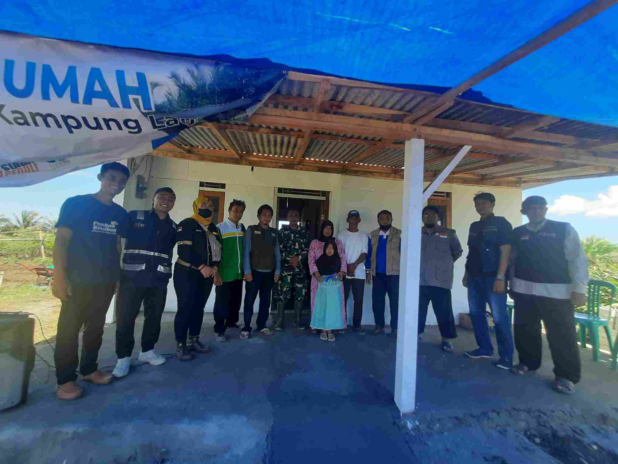 Siaga Peduli Resmikan Benah Rumah Pak Junaedi, Kampung Laut, Cilacap