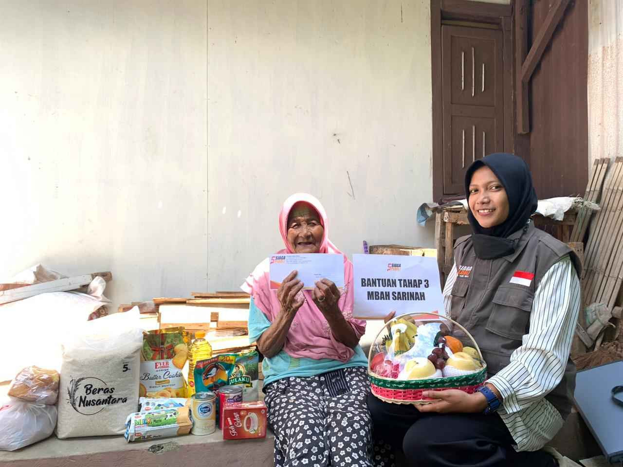 Siaga Peduli Salurkan Bantuan Tahap 3 Untuk Mbah Sarinah Lansia Pejuang Nafkah