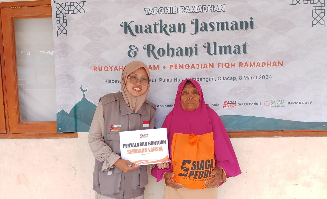 Siaga Peduli support kegiatan targhib Ramadhan dengan hadirkan paket sembako, dan zona di Klaces, Kampung Laut, Cilacap