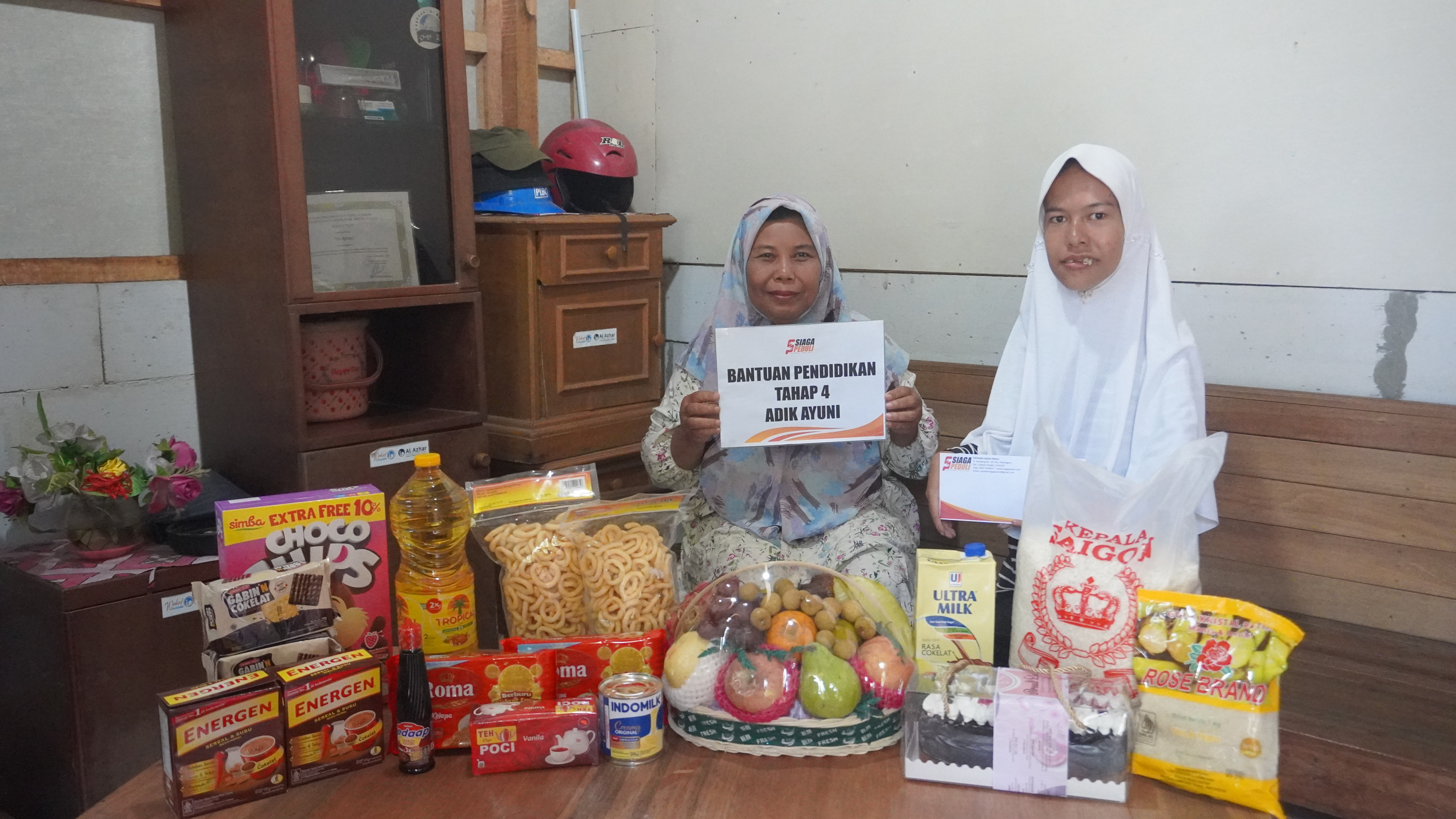 Siaga Peduli Kirimkan Bantuan untuk Adik Ayuni Tahap 4 Berupa Paket Sembako, Makanan Siap Santap, Parcel Buah dan Uang Tunai