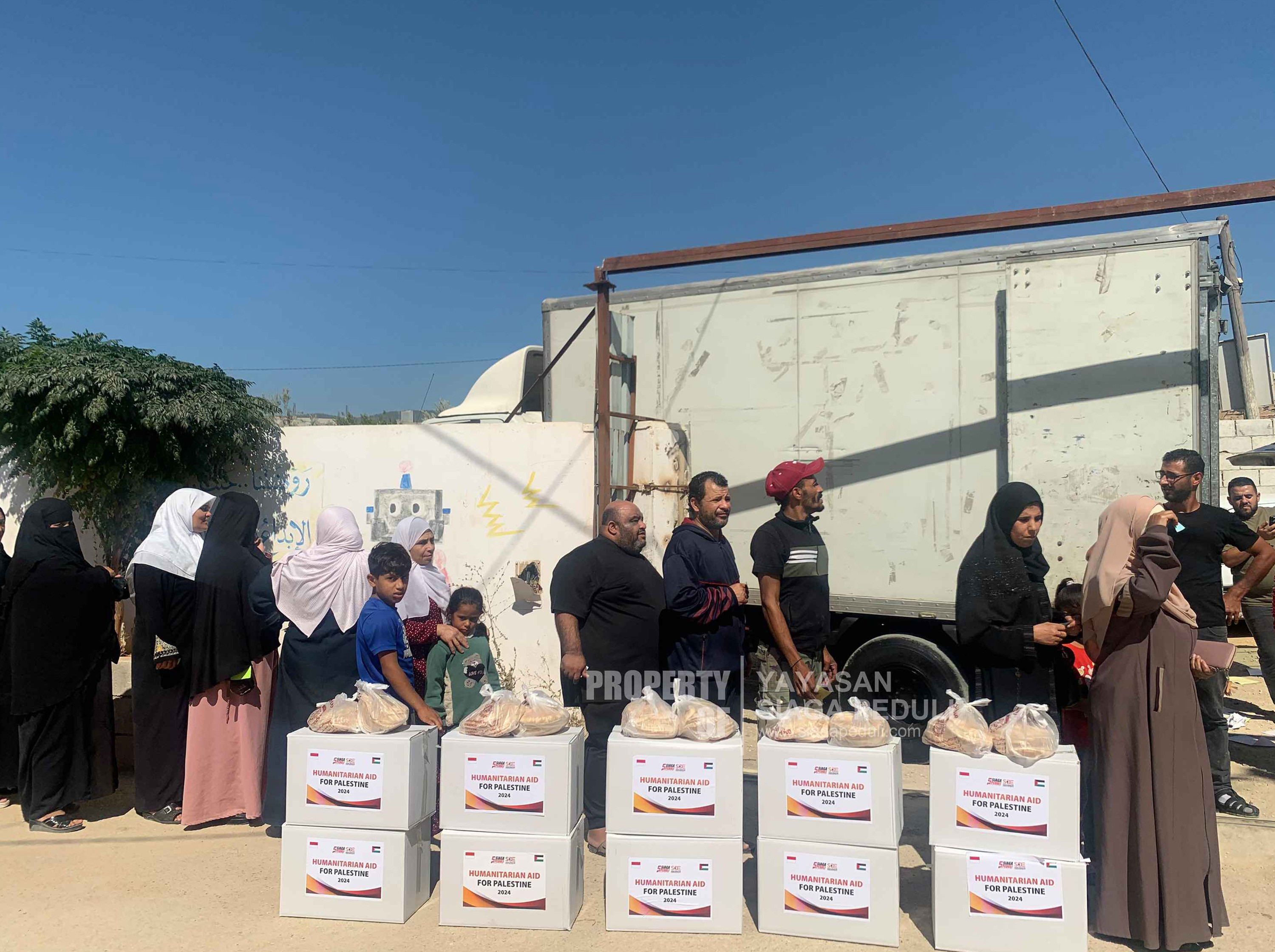 Siaga Peduli salurkan bahan makanan, sebanyak 800 penerima manfaat warga Palestina di Camp Muqabalyn, Amman, Yordania.