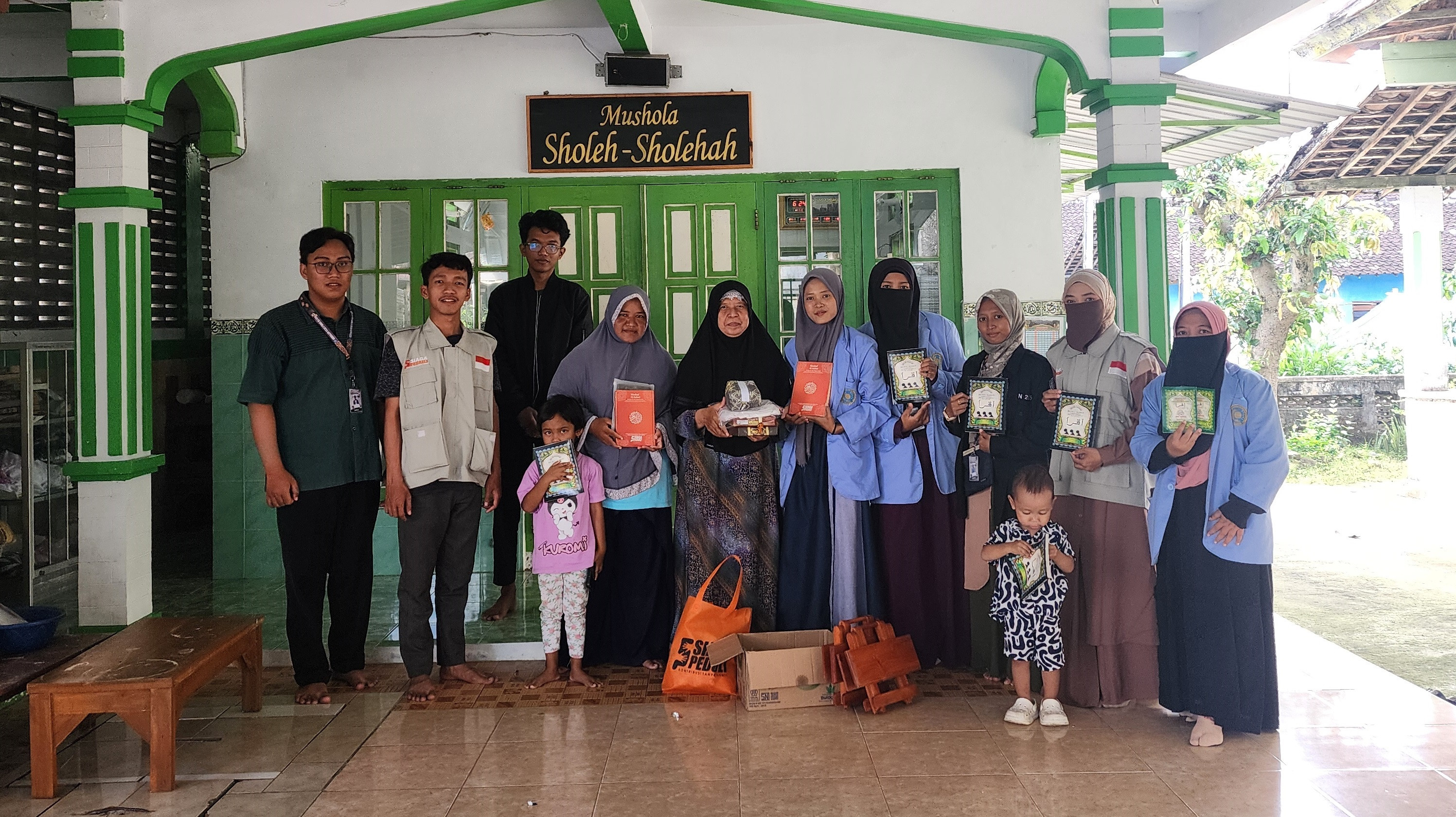 Menebar Cahaya Al-Qur’an di Mushola Sholeh-Sholehah Yang Berlokasi di Desa Keprabon Barat, Polanharjo, Klaten